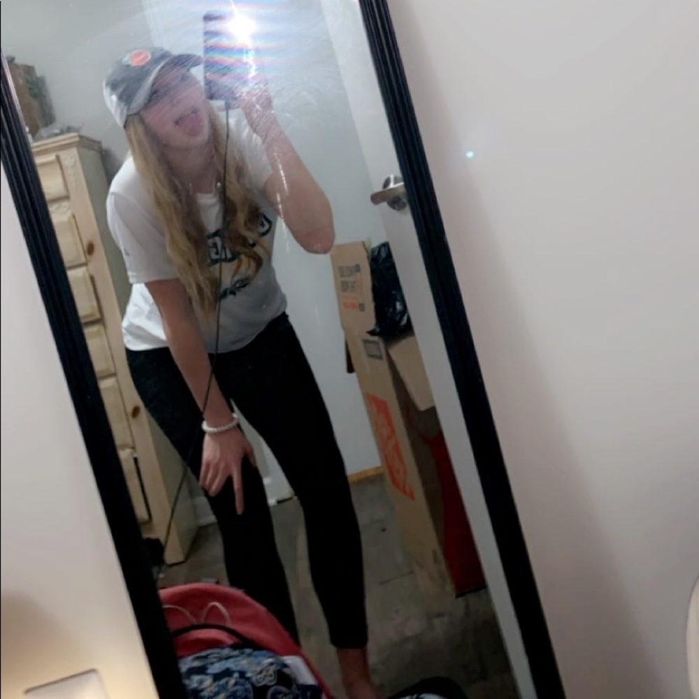 Meet your Posher, Alexis